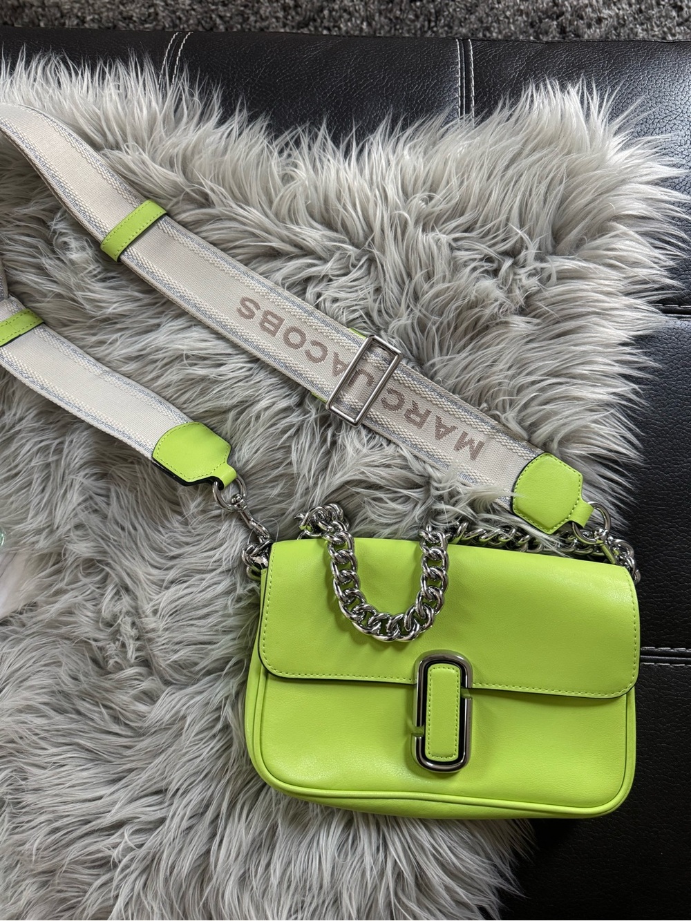 Marc Jacobs Neon Lime Chain-Accent Crossbody Bag